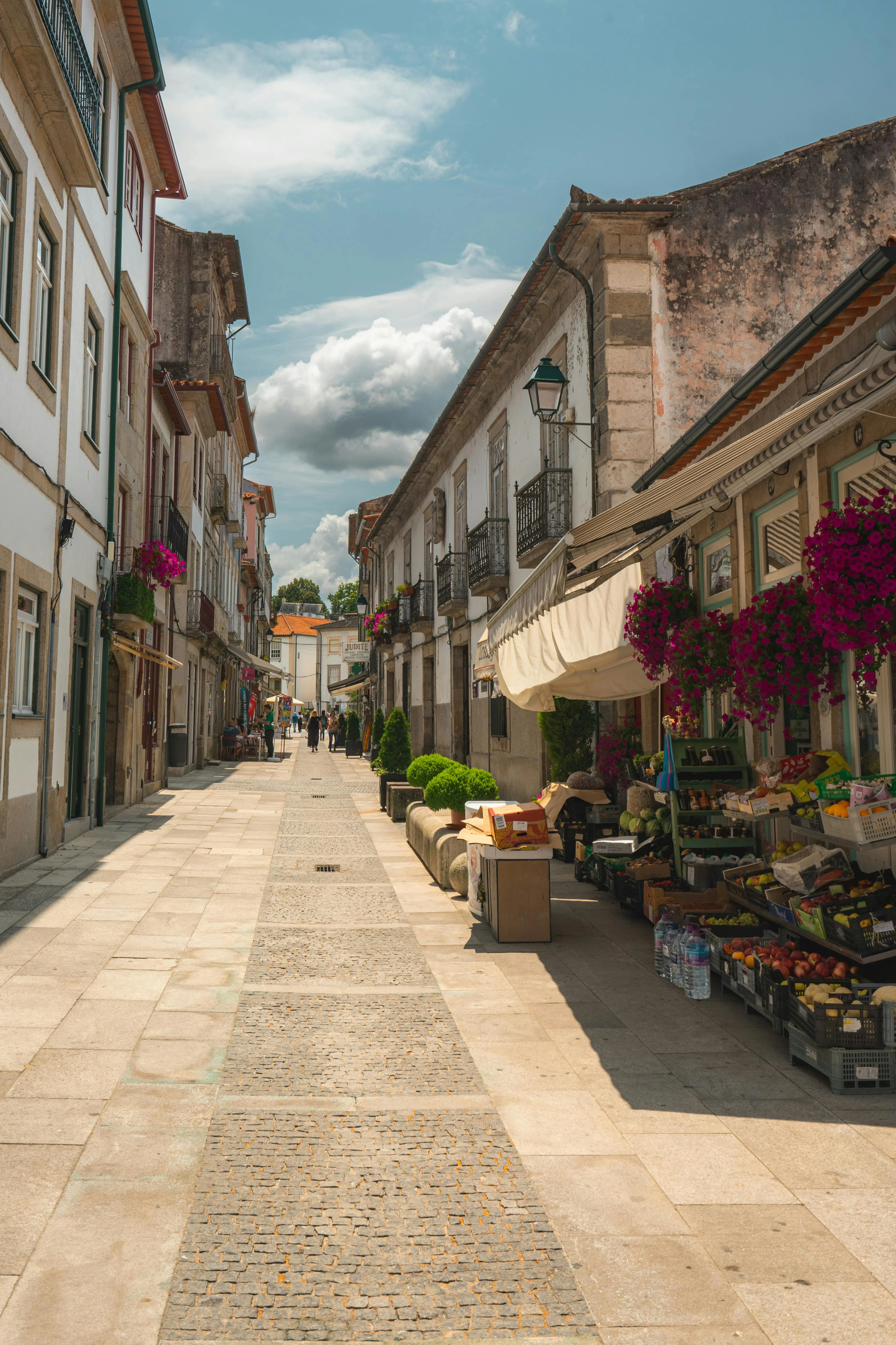 Ponte de Lima by Sonny Vermeer